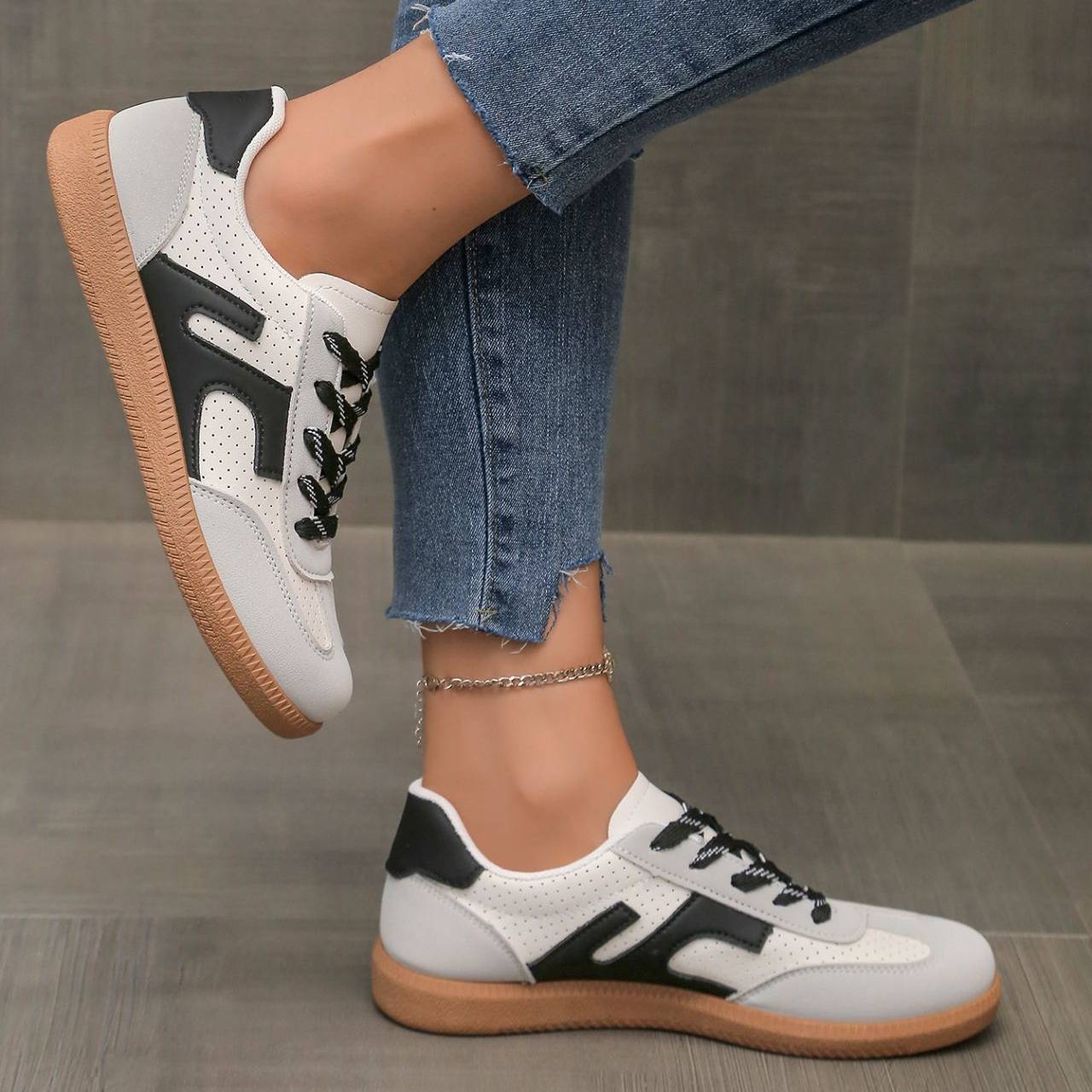 PureMotion™ Women’s Comfort Sneakers