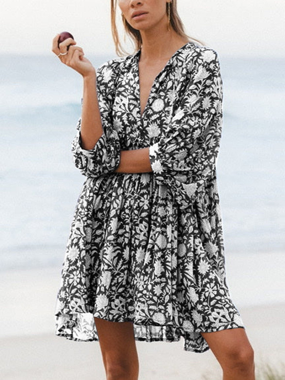 Elegant Floral V-Neck Tunic Dress
