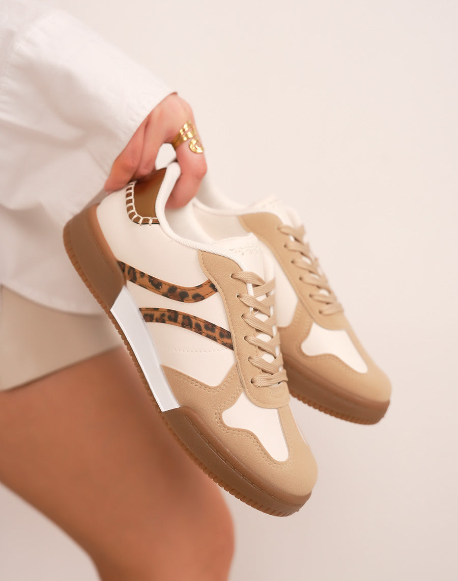 Baskets femme beige et taupe en suédine avec détail léopard et finition bronze