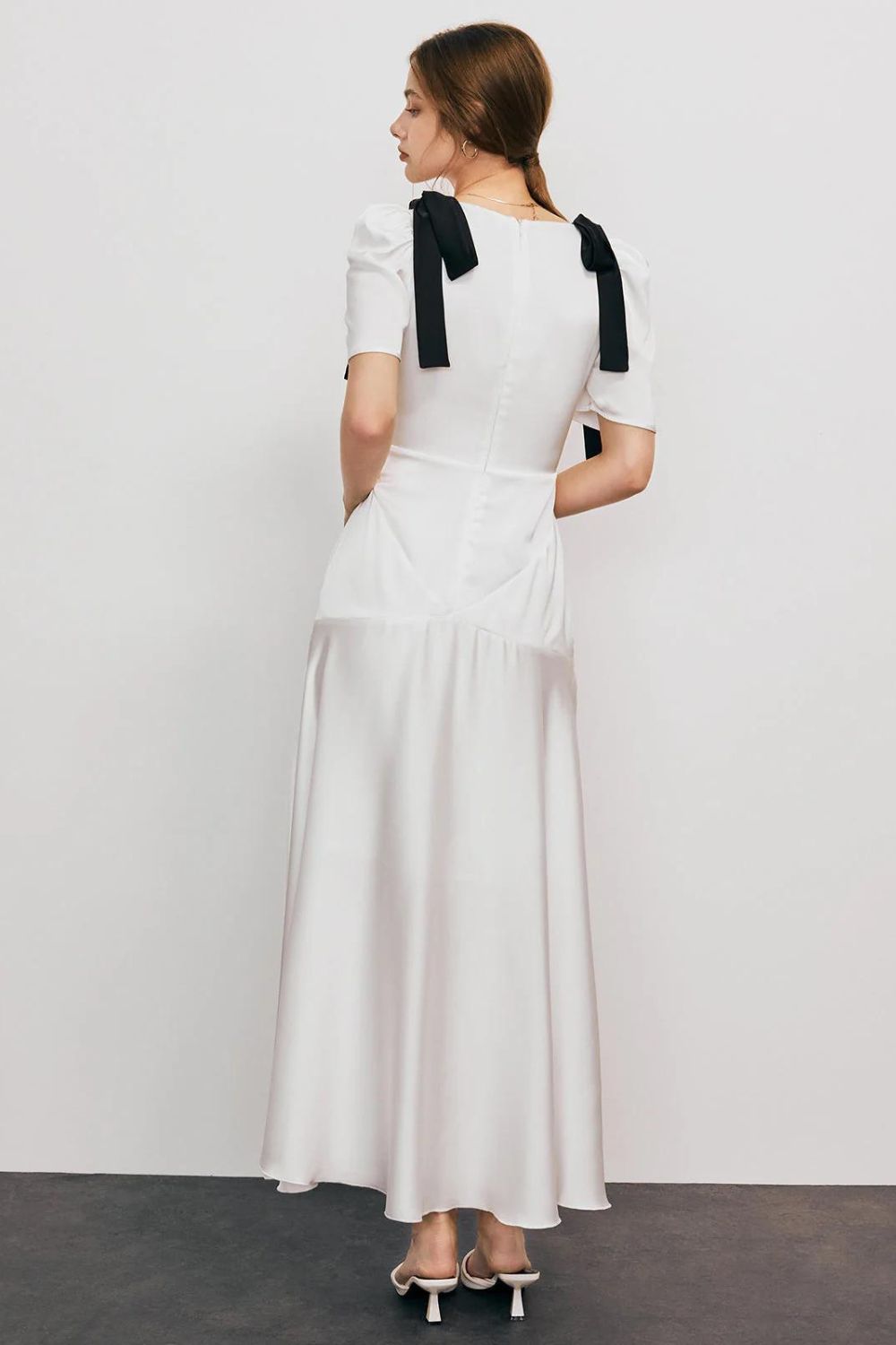 Shoulder Bow White Ruffles Dress